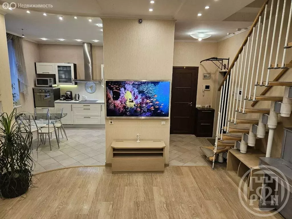 3-комнатная квартира: Санкт-Петербург, улица Асафьева, 5к1 (90 м) - Фото 1