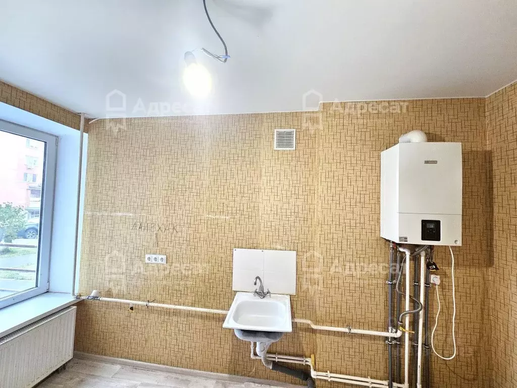 1-к кв. Волгоградская область, Волгоград ул. 70-летия Победы, 10 (46.4 ... - Фото 1