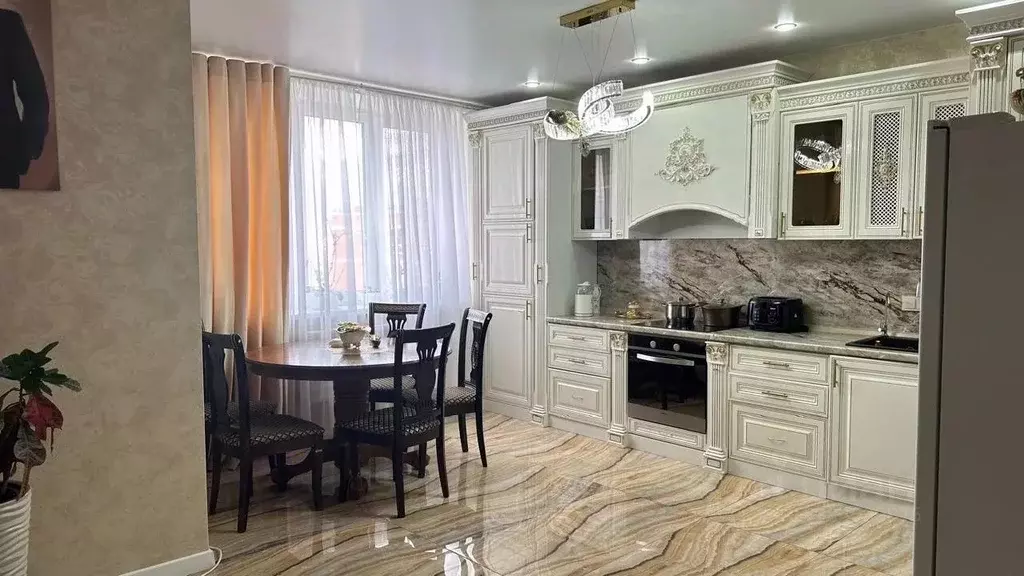 2-к кв. Тульская область, Тула Новомосковская ул., 4 (76.0 м) - Фото 2