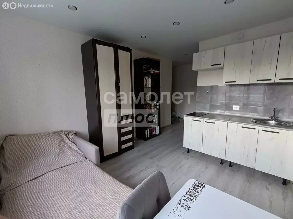 Квартира-студия: Рязань, улица Ленинского Комсомола, 1 (18.2 м) - Фото 2