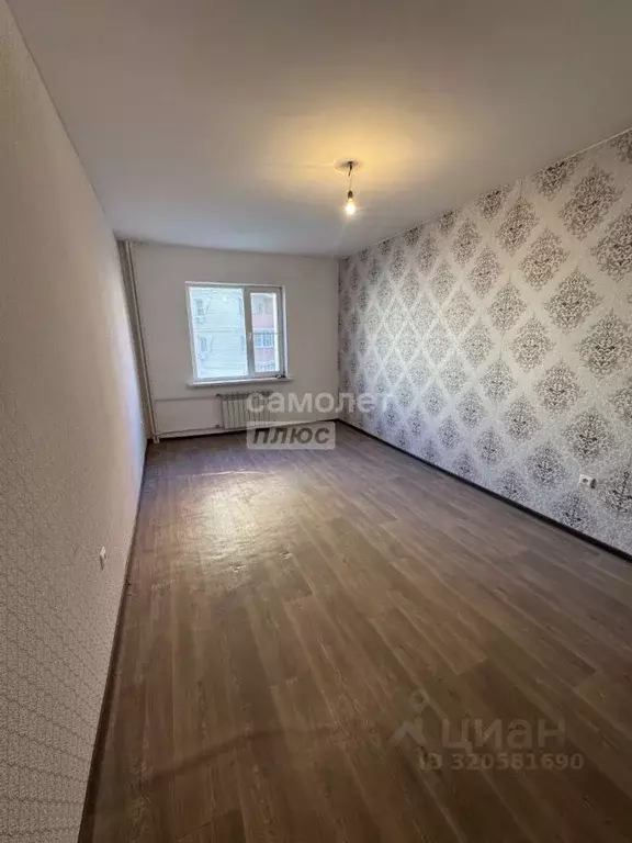 2-к кв. Астраханская область, Астрахань ул. Бабаевского, 1к3 (55.5 м) - Фото 0