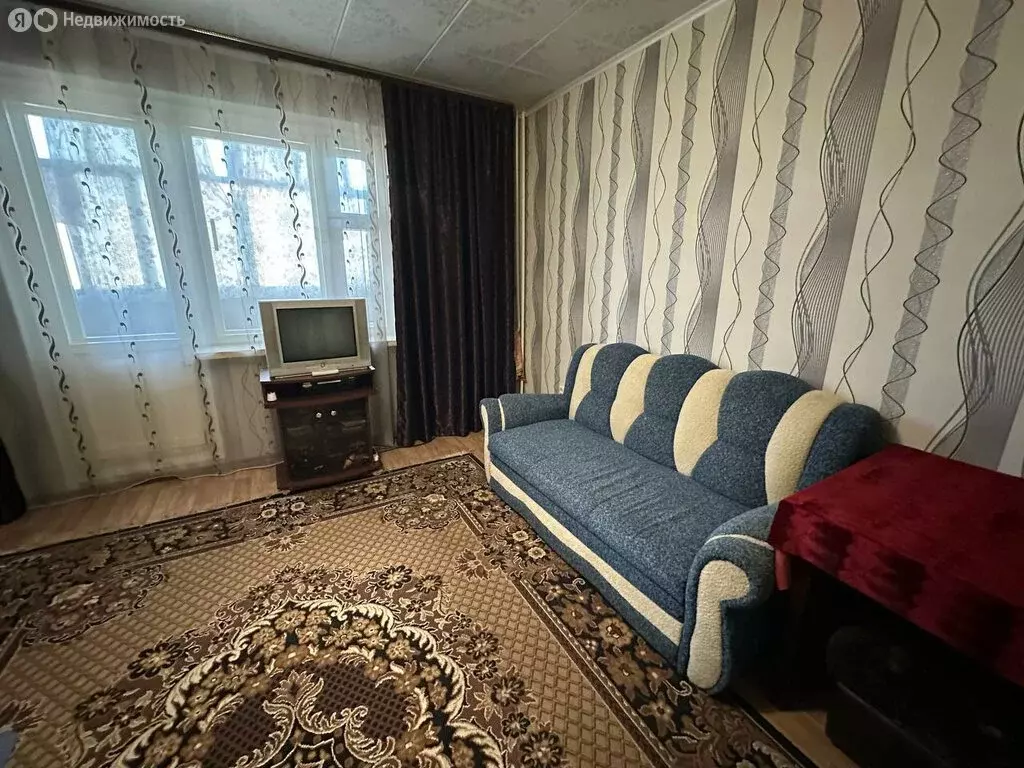 2-комнатная квартира: Курган, жилой район Заозёрный, 1-й микрорайон, ... - Фото 2