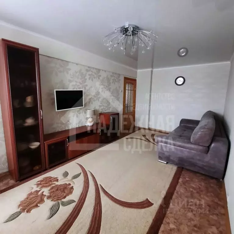 4-к кв. Алтайский край, Рубцовск Сельмашская ул., 21 (75.2 м) - Фото 0