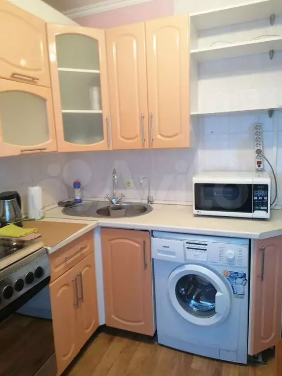 2-к. квартира, 50 м, 1/9 эт. - Фото 0