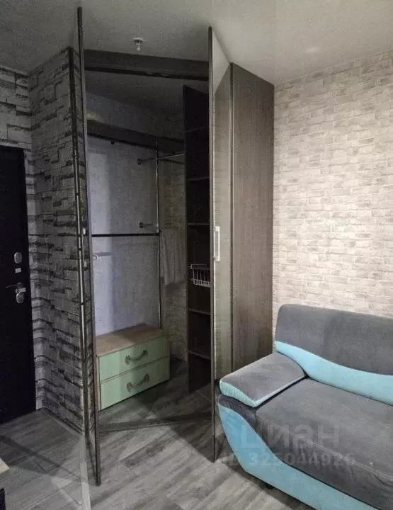 Студия Красноярский край, Красноярск ул. 40 лет Победы, 20 (22.0 м) - Фото 2