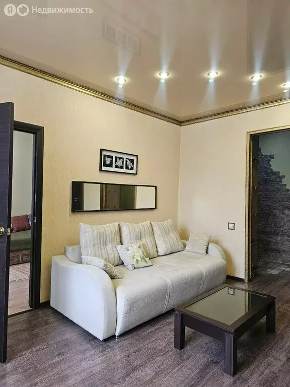 2-комнатная квартира: Ангарск, 107-й квартал, 7 (54.3 м) - Фото 1
