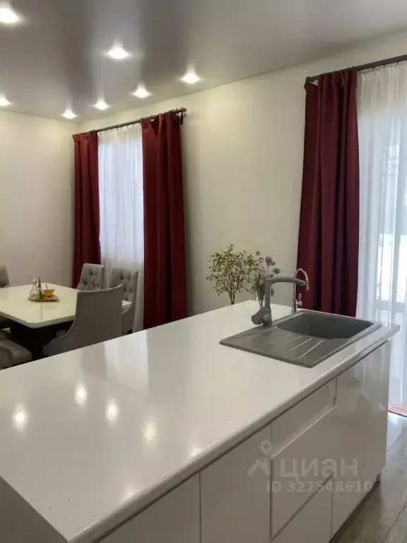 Таунхаус в Самарская область, Красный Яр с/пос, с. Красный Яр ул. 70 ... - Фото 2