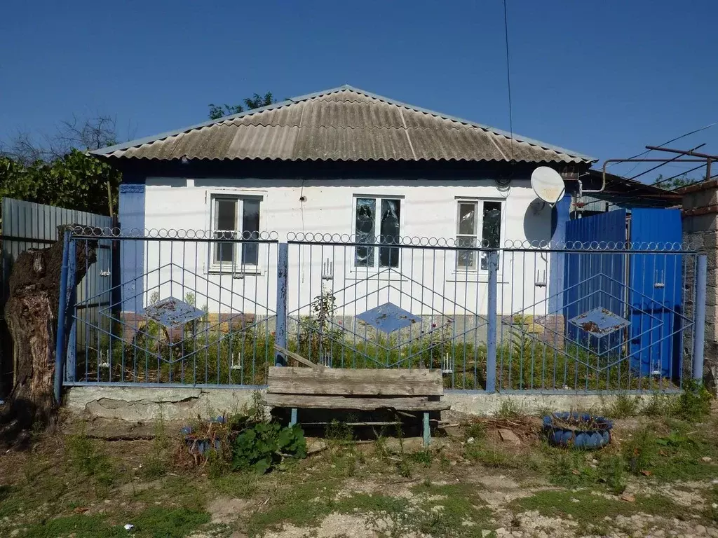 Дом в Ставропольский край, Светлоград г. Петровский муниципальный ... - Фото 1