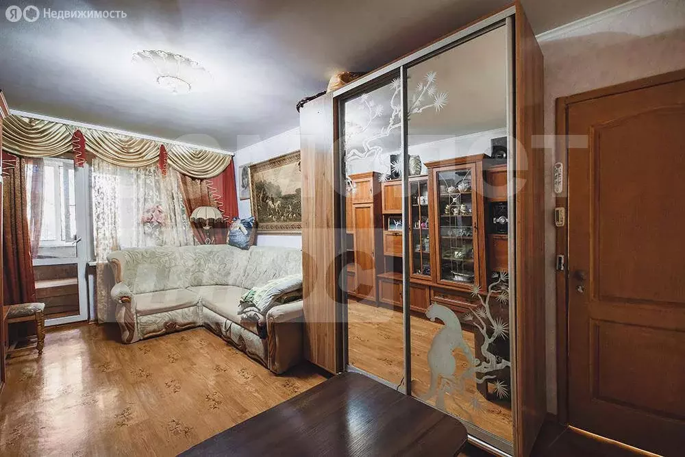 1-комнатная квартира: Алушта, Платановая улица, 4 (45.1 м) - Фото 2