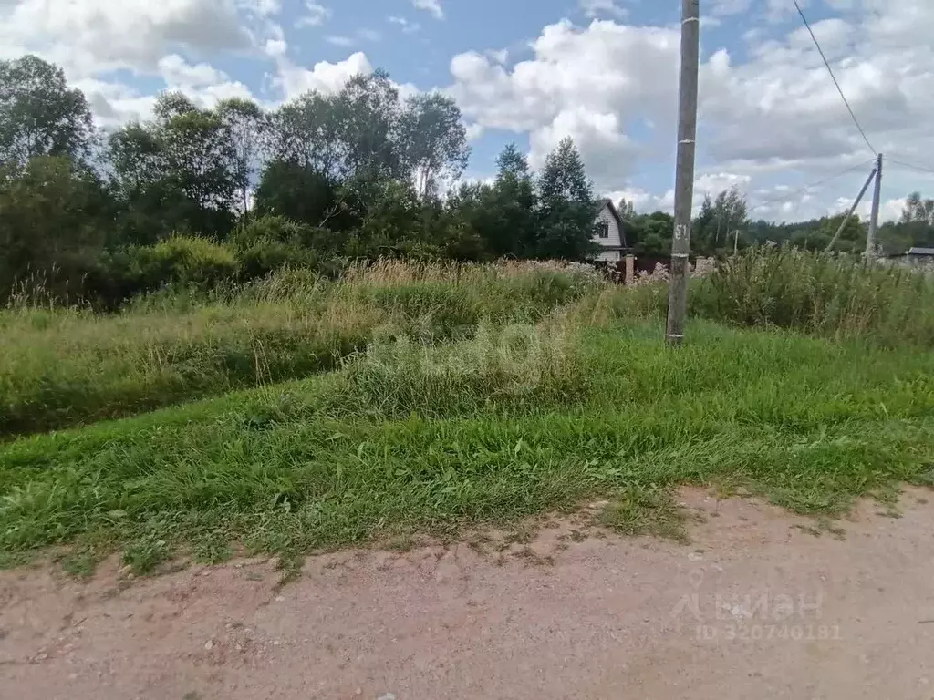 Участок в Ленинградская область, Киришский район, Пчевжинское с/пос, ... - Фото 1