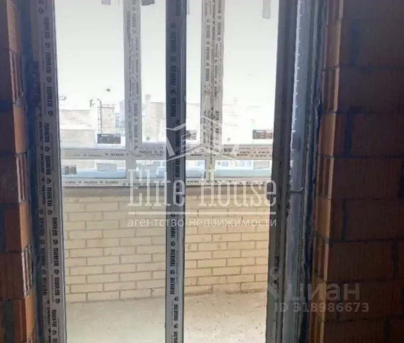 2-к кв. Калужская область, Калуга Высокая ул., 2А (69.71 м) - Фото 2