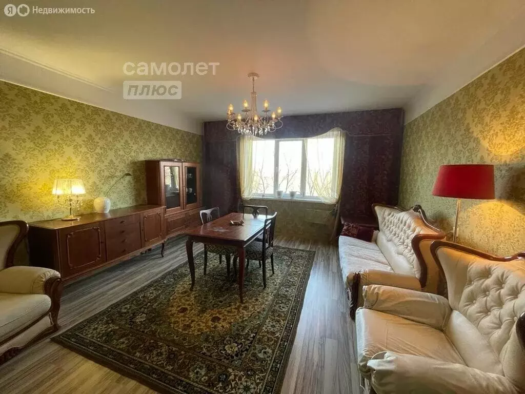 3-комнатная квартира: Омск, улица Рокоссовского, 4 (70 м) - Фото 0
