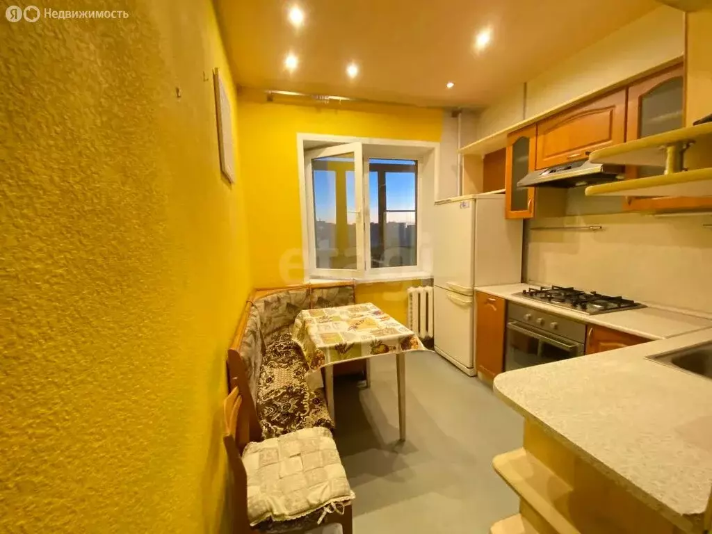 2-комнатная квартира: Архангельск, проспект Дзержинского, 25 (62.3 м) - Фото 1