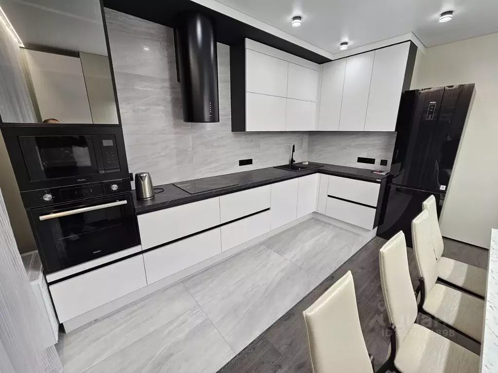 4-к кв. Нижегородская область, Нижний Новгород ул. Владимира ... - Фото 2