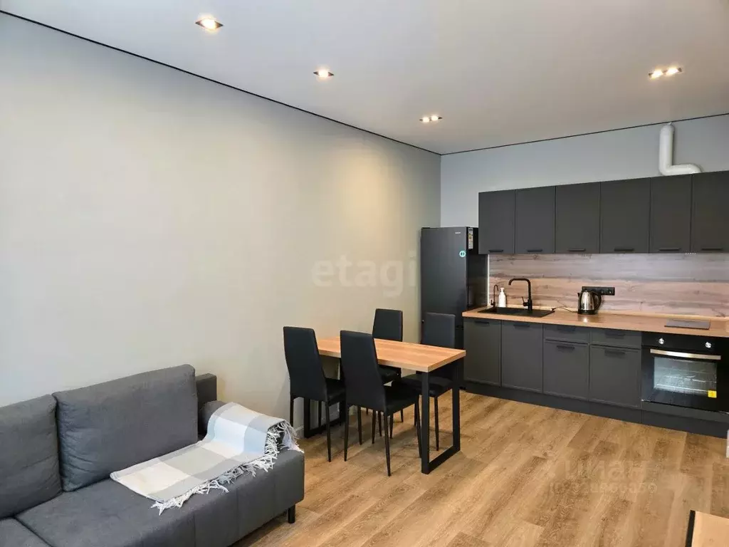 1-к кв. Тюменская область, Тюмень ул. Ветеранов Труда, 36к1 (36.7 м) - Фото 2