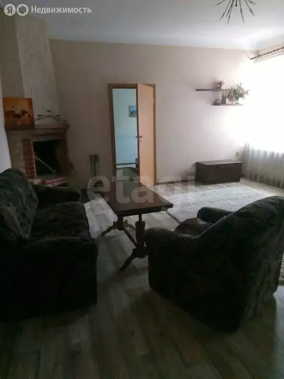 3-комнатная квартира: Калининград, проспект Победы, 25 (73 м) - Фото 1