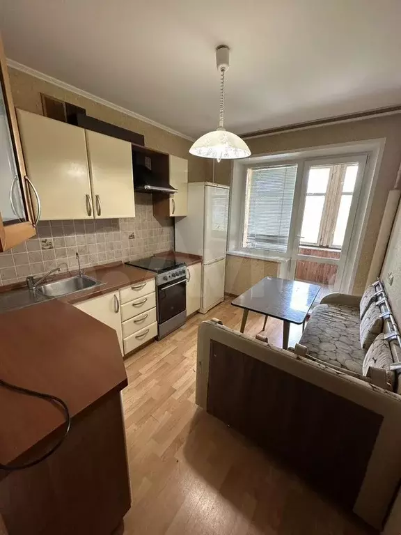 2-к. квартира, 50 м, 6/9 эт. - Фото 1