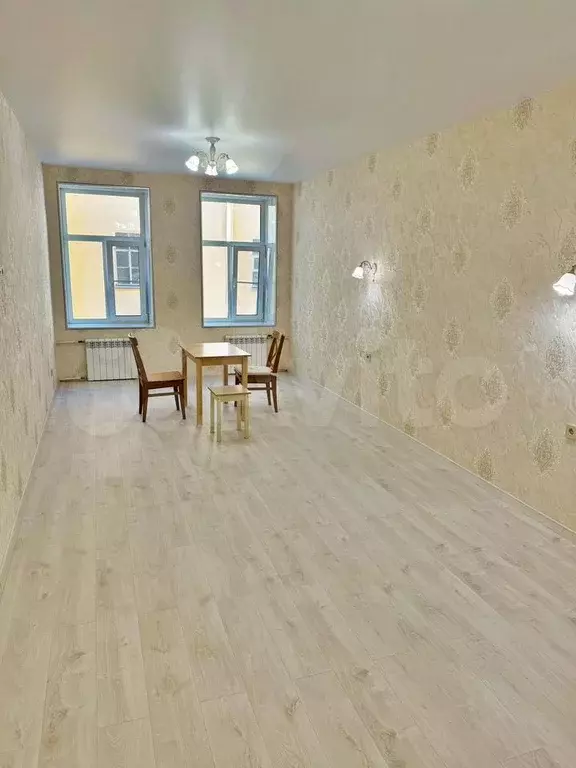 Комната 27 м в 3-к., 2/5 эт. - Фото 1