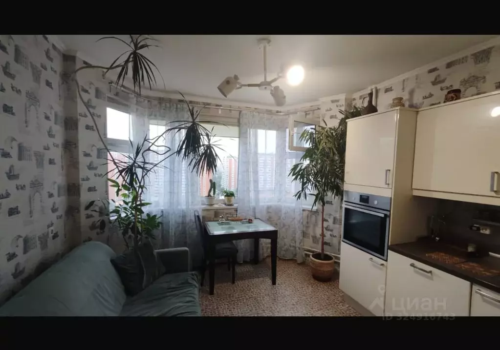 2-к кв. Московская область, Лобня ул. Катюшки, 52 (58.0 м) - Фото 2