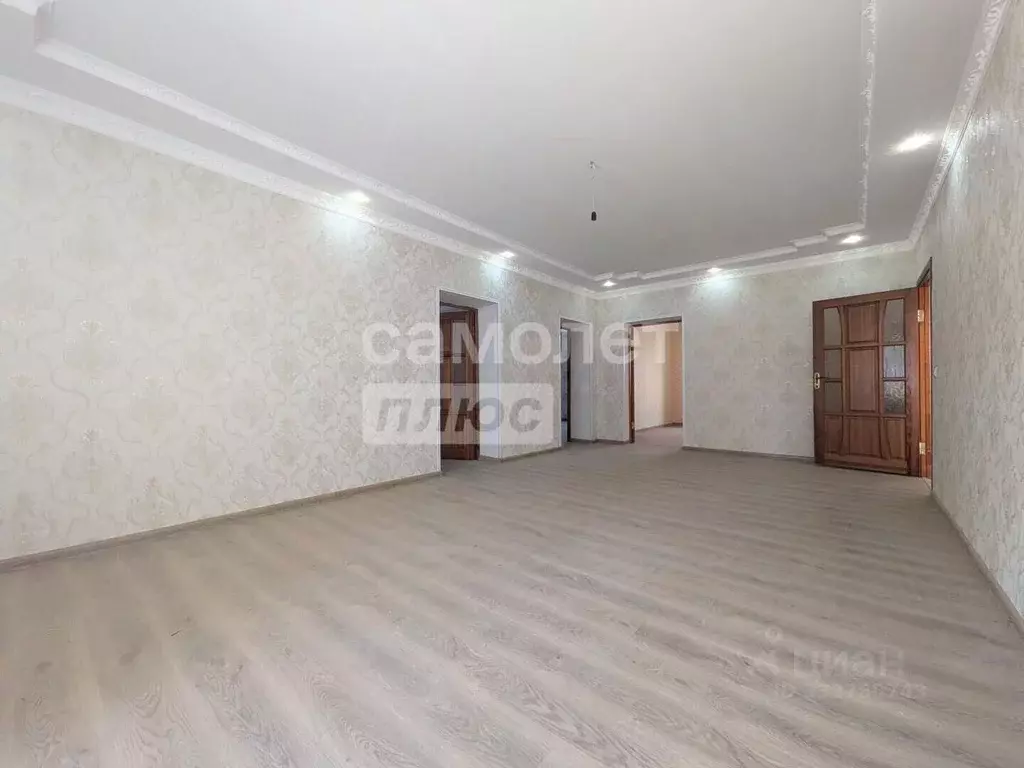 Дом в Дагестан, Дербент ул. Порт-Петровская (450 м) - Фото 1
