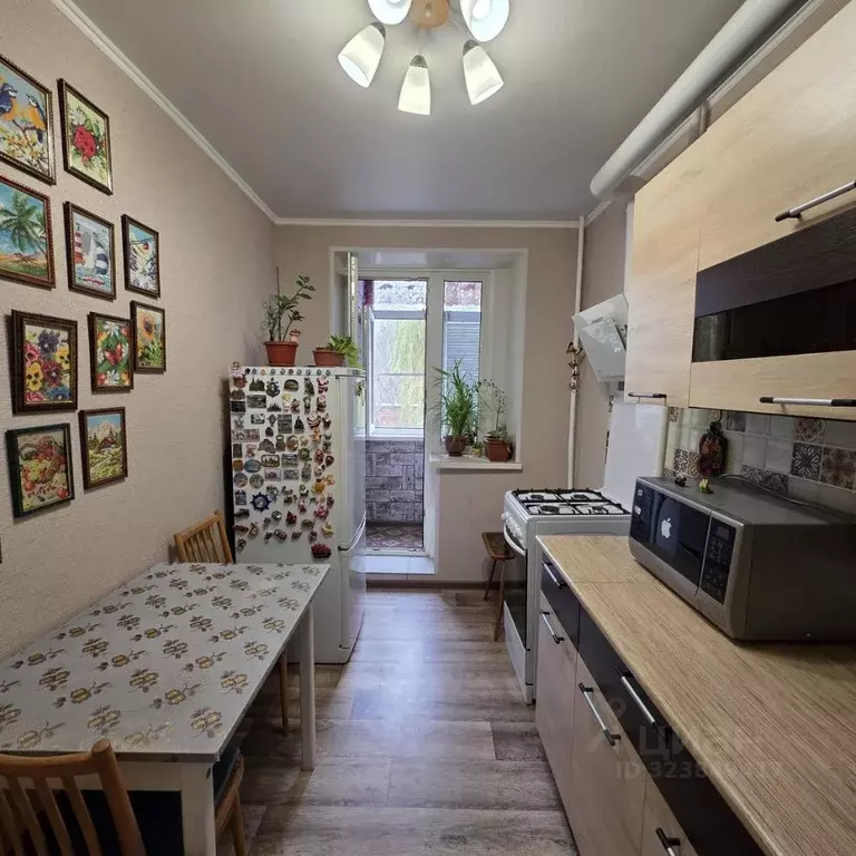 1-к кв. Саратовская область, Саратов ш. Ново-Астраханское, 85 (27.4 м) - Фото 2