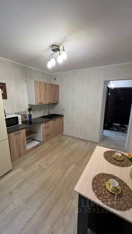 2-к кв. Тюменская область, Тюмень ул. Демьяна Бедного, 92 (65.0 м) - Фото 2