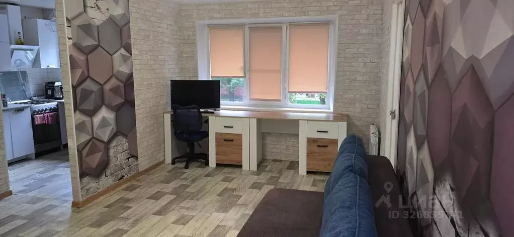 2-к кв. Челябинская область, Челябинск Липецкая ул., 23 (45.0 м) - Фото 1