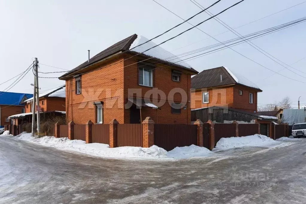 Дом в Новосибирская область, Новосибирск Бакинская ул. (190 м) - Фото 2