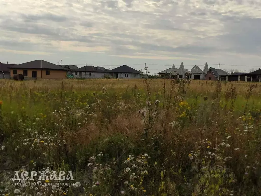 Участок в Белгородская область, Старый Оскол Пролески мкр,  (30.0 ... - Фото 0