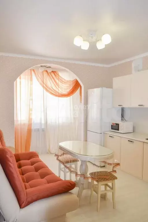 1-к. квартира, 42 м, 3/3 эт. - Фото 0