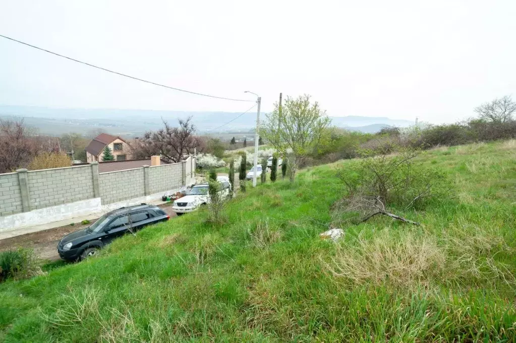 Участок в Севастополь ул. Новикова (9.2 сот.) - Фото 0