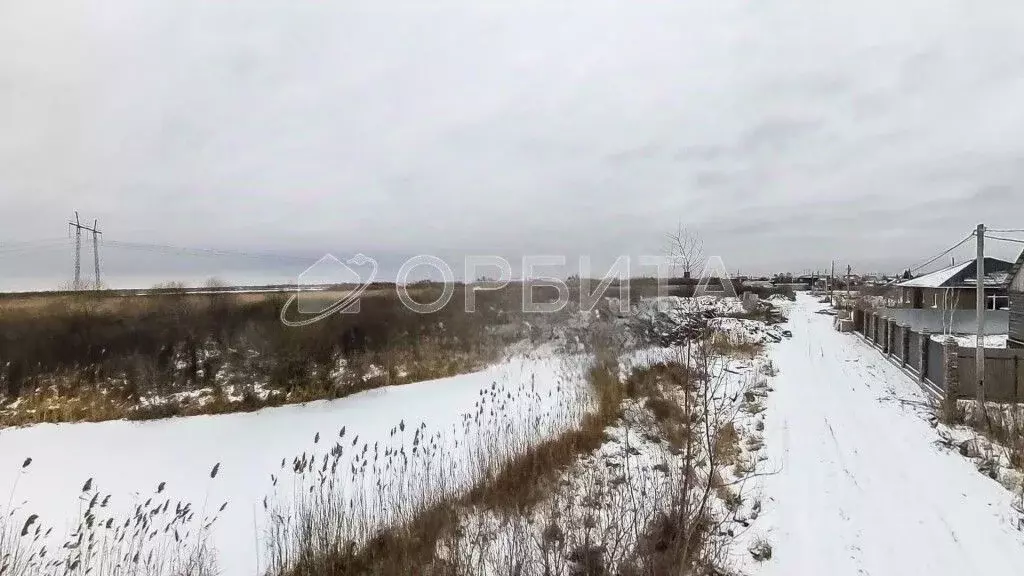 Участок в Тюменская область, Тюмень Энергостроитель СНТ, ул. Липовая ... - Фото 1