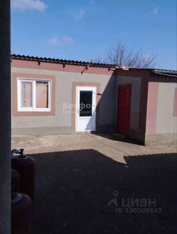 Дом в Крым, Советский район, Ильичевское с/пос, с. Восточное ул. ... - Фото 2