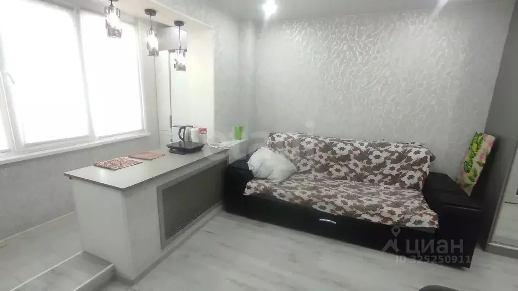 Студия Тюменская область, Тюмень Интернациональная ул., 199 (21.3 м) - Фото 1