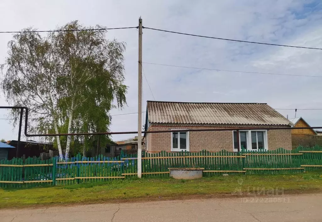 Дом в Самарская область, Борский район, с. Подгорное Комплексная ул., ... - Фото 0
