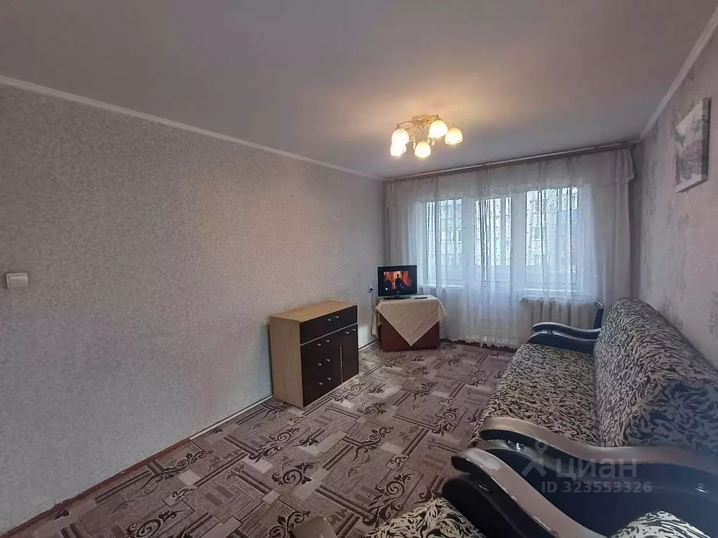 2-к кв. Кемеровская область, Новокузнецк Октябрьский просп., 57 (45.0 ... - Фото 2