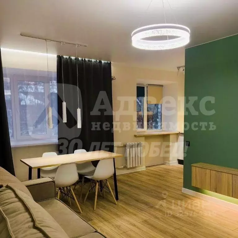 3-к кв. Тюменская область, Тюмень ул. Мельникайте, 99 (55.2 м) - Фото 1