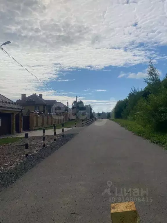 Дом в Пермский край, Краснокамский муниципальный округ, пос. Ласьва ... - Фото 1