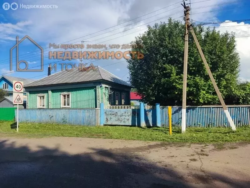 Дом в Илишевский район, Бишкураевский сельсовет, село Бишкураево (48.2 ... - Фото 1