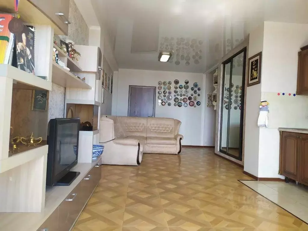 2-к кв. Севастополь проезд Рубежный, 28 (66.0 м) - Фото 0