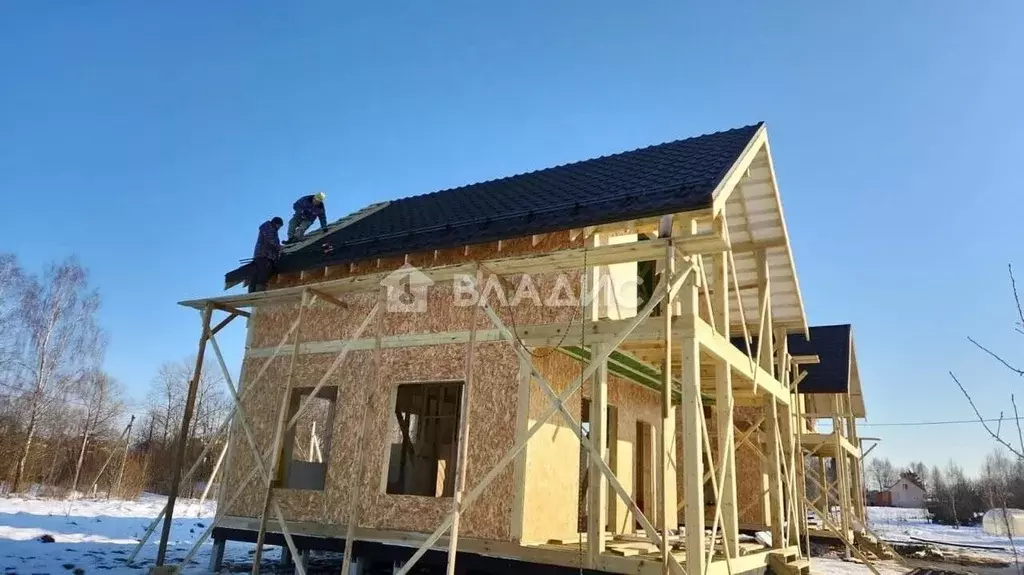 Дом в Калужская область, Жуковский район, Совхоз Победа с/пос, д. ... - Фото 2