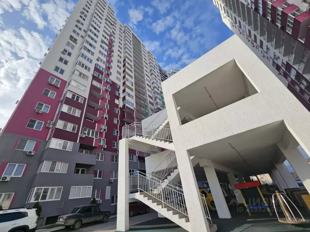 2-к кв. Краснодарский край, Новороссийск ул. Герцена, 3Ак1 (49.9 м) - Фото 0