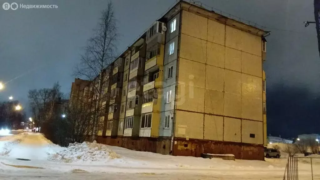 3-комнатная квартира: Новодвинск, улица Мельникова, 29 (71.3 м) - Фото 1