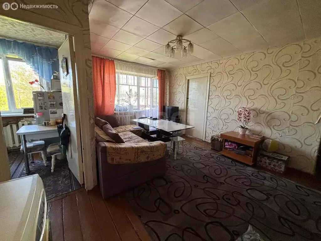 3-комнатная квартира: Усть-Катав, улица Ленина, 39 (56 м) - Фото 1