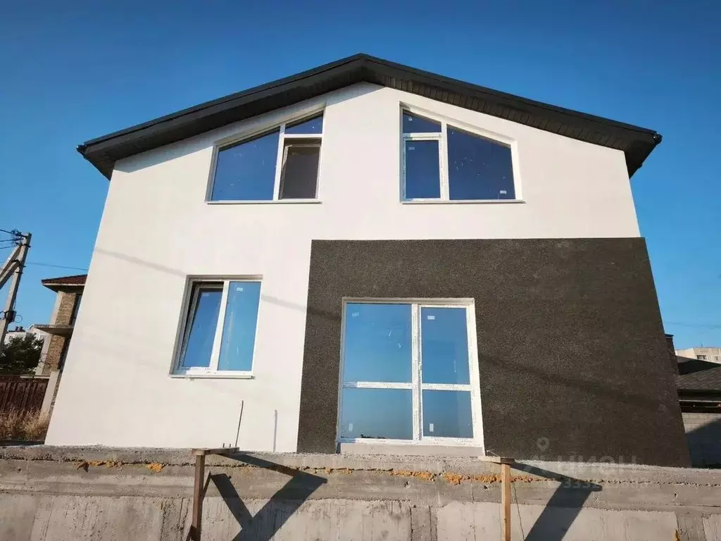 Дом в Севастополь ул. Генерала Мельника, 88А (85 м) - Фото 1
