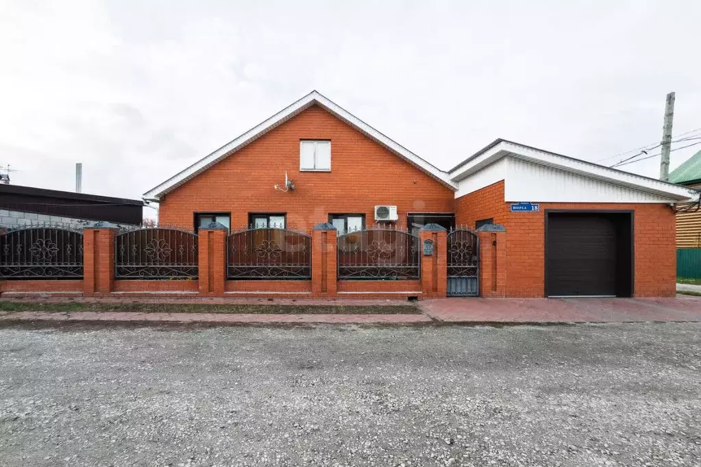 Дом в Ульяновская область, Ульяновск пер. Щорса, 18 (122 м) - Фото 0