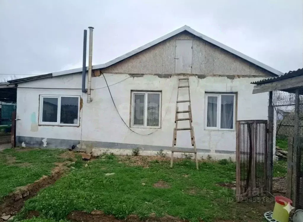 3-к кв. Крым, Раздольненский район, с. Славное ул. Новая, 6 (55.6 м) - Фото 1