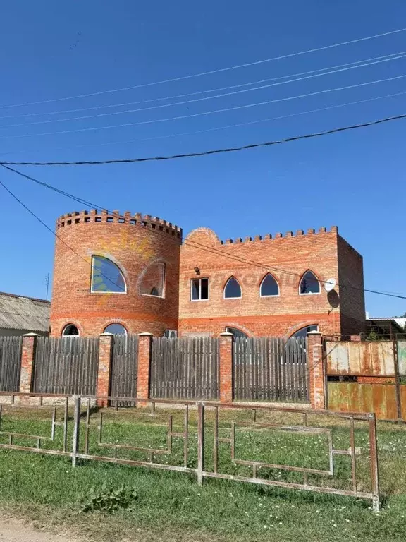 Дом в Краснодарский край, Староминская ст-ца ул. Большая Садовая (163 ... - Фото 1
