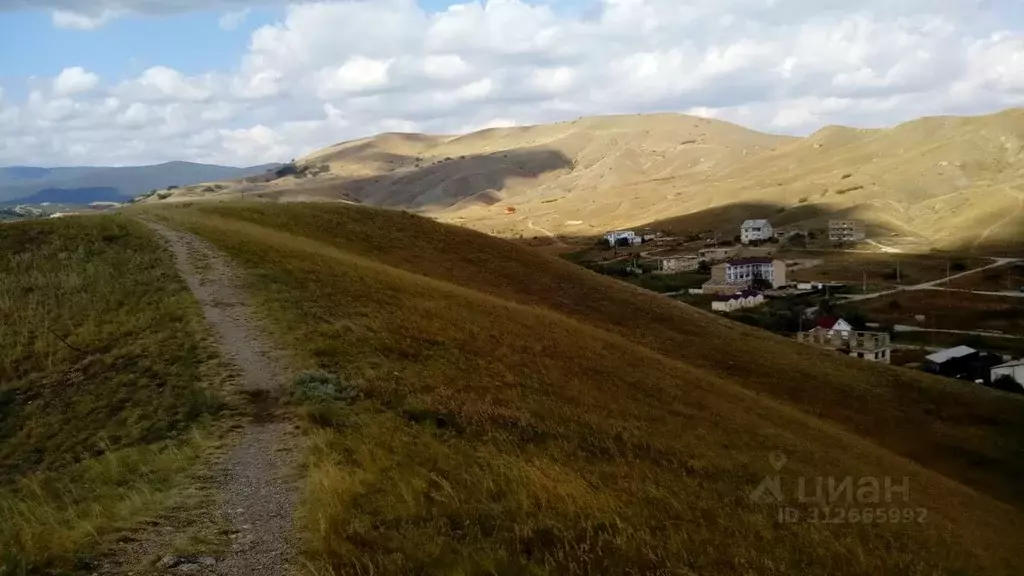 Участок в Крым, Феодосия муниципальный округ, Коктебель пгт ул. ... - Фото 1