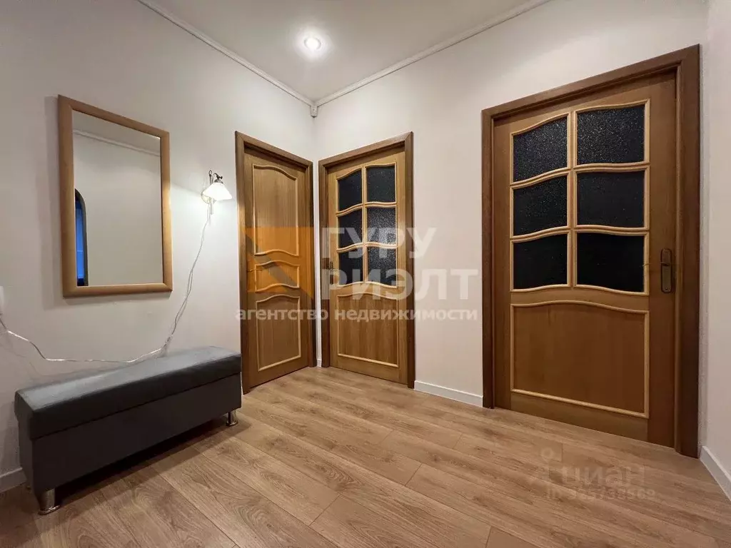 3-к кв. Калининградская область, Калининград Коммунальная ул., 9 (71.0 ... - Фото 1